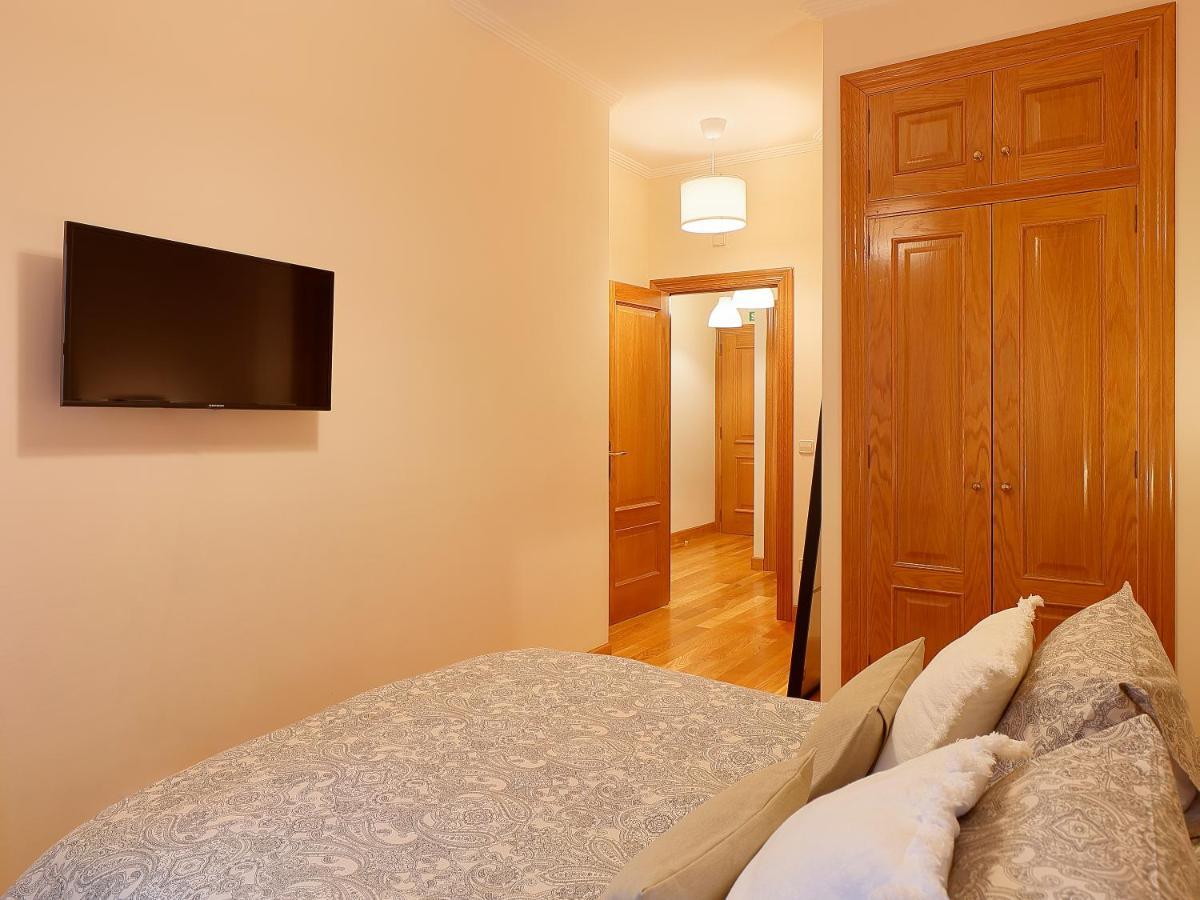 Casco Historico-Catedral Parking Incluido Apartment Oviedo Exterior photo